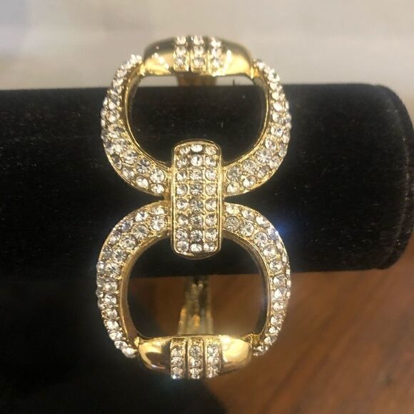 NWOT Gold bangle with crystals - Picture 1 of 2